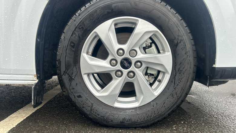 Ford Tourneo Custom 340 L2 Petrol Fwd 2.5 PHEV 232ps H1 Zetec 8 seater Auto